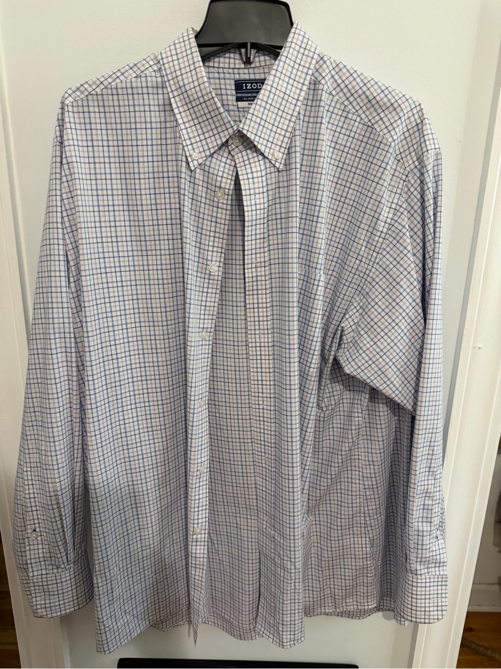 Izod Men's Blue & White Windowpane Button-Down Shirt